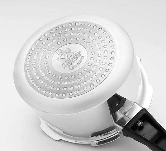 Varaha Deluxe 2 Litres and 3 Litres Pressure Cookers | Outer Lid | Heavy Gauge Aluminium | Induction & Gas Stove Compatible | ISI Certified | 5 Years Manufacturer's Warranty | Silver